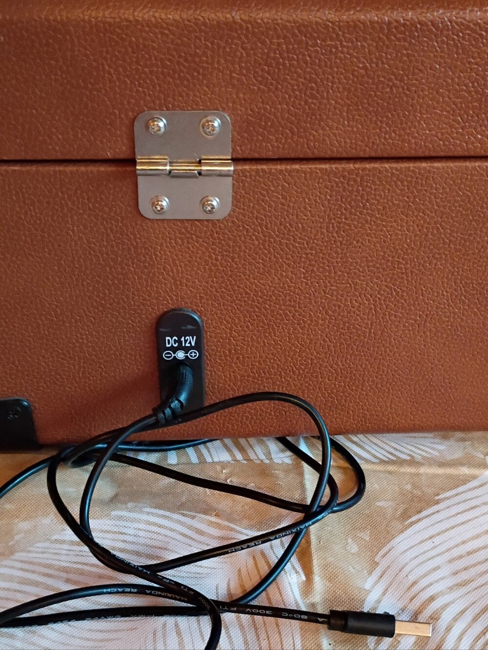 New Crosley Model CR 49 -TA - Picture 5 of 11